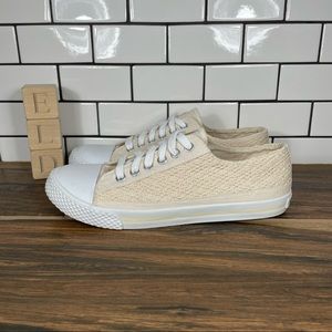 Airwalk Women's Beige White Weaved Canvas Low Top Sneakers Size 7.5